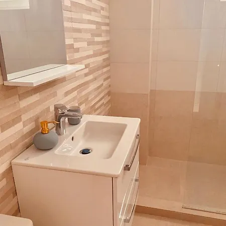 아파트 Apartament Vedere La Mare *
